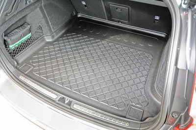 Volvo v60 store boot liner 2019